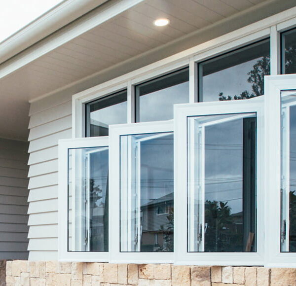 Window Replacement Buying Guide: Double-Hung, Casement, Sliding, Bay Windows, Energy Ratings, Installation Costs, and Best Brands